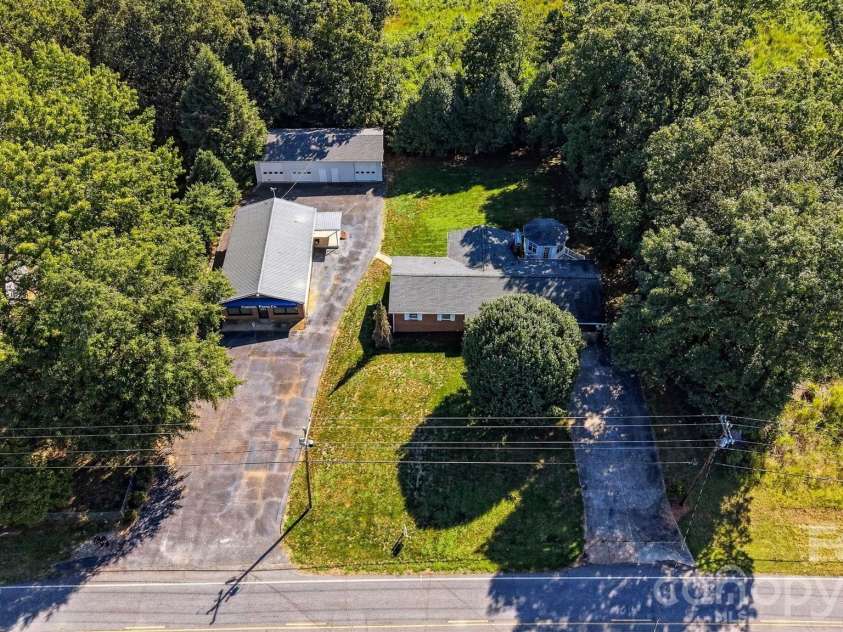 3070 Startown Road, Newton, NC 28658.  MLS# CAR4421474, YatesRealty ID 50866. 
