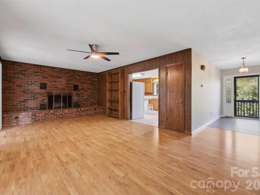258 Nine Patch Lane, Taylorsville, NC 28681.  MLS# CAR4423574, YatesRealty ID 50868. 