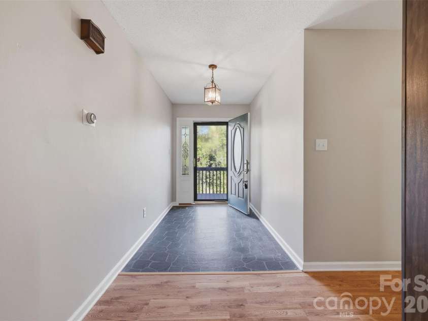 258 Nine Patch Lane, Taylorsville, NC 28681.  MLS# CAR4423574, YatesRealty ID 50868. 