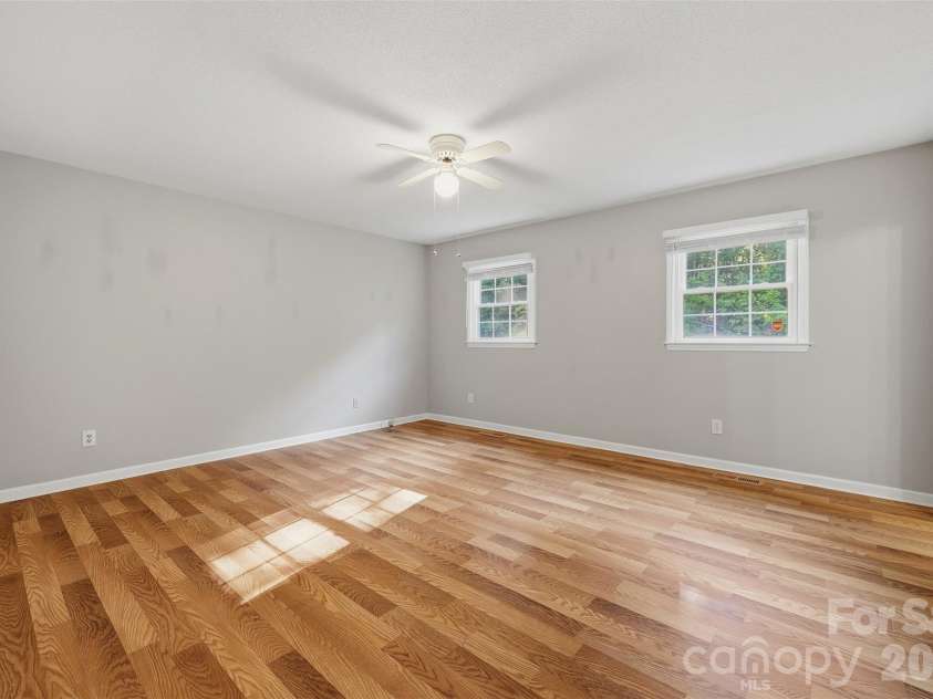 258 Nine Patch Lane, Taylorsville, NC 28681.  MLS# CAR4423574, YatesRealty ID 50868. 