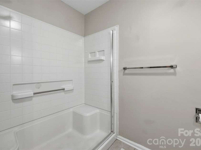 258 Nine Patch Lane, Taylorsville, NC 28681.  MLS# CAR4423574, YatesRealty ID 50868. 