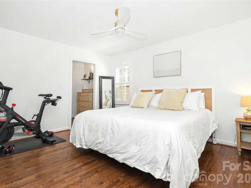 7815 Covey Chase Drive, Charlotte, NC 28210.  MLS# CAR4423401, YatesRealty ID 50870. 