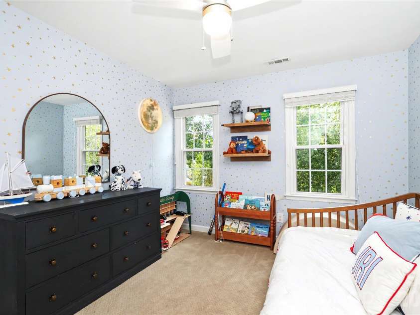 7815 Covey Chase Drive, Charlotte, NC 28210.  MLS# CAR4423401, YatesRealty ID 50870. 