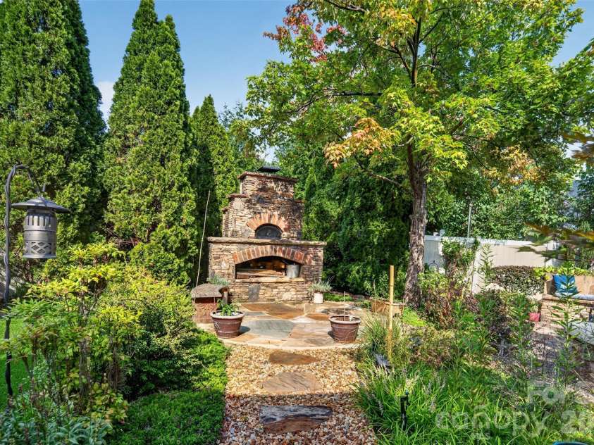 12823 Forrester Avenue, Huntersville, NC 28078.  MLS# CAR4420041, YatesRealty ID 50871. 