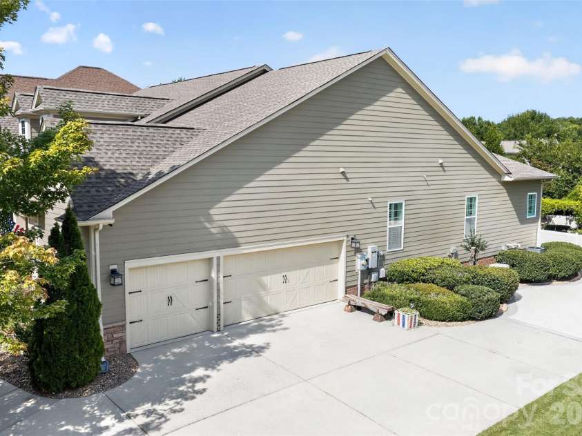12823 Forrester Avenue, Huntersville, NC 28078.  MLS# CAR4420041, YatesRealty ID 50871. 