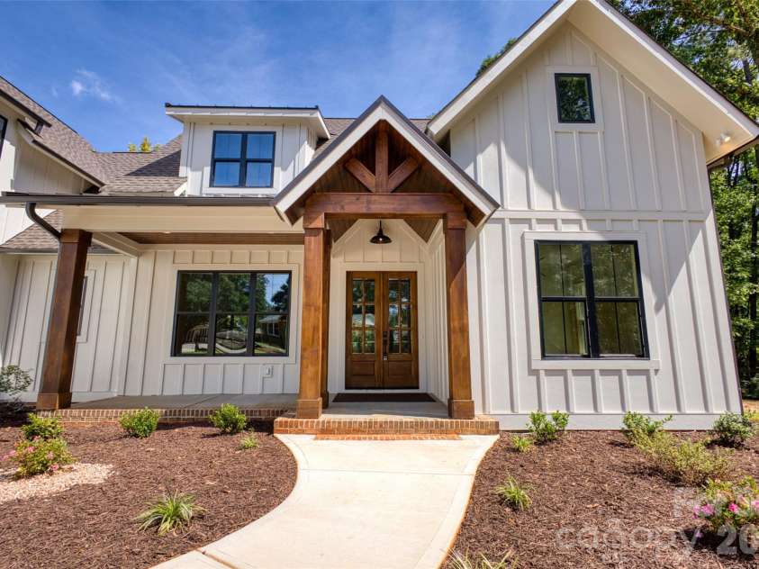 1103 Oakmont Drive, Rock Hill, SC 29732.  MLS# CAR4420882, YatesRealty ID 50872. 