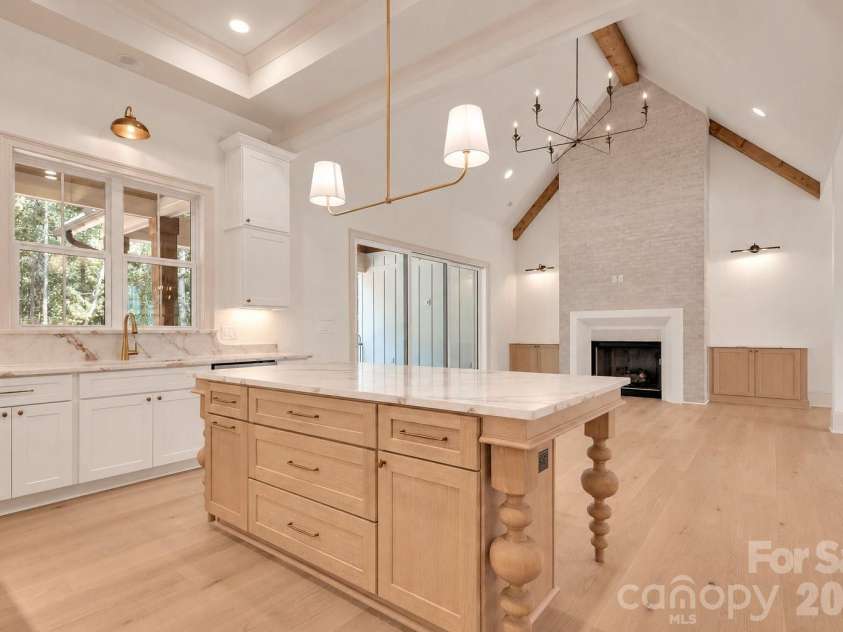 1103 Oakmont Drive, Rock Hill, SC 29732.  MLS# CAR4420882, YatesRealty ID 50872. 
