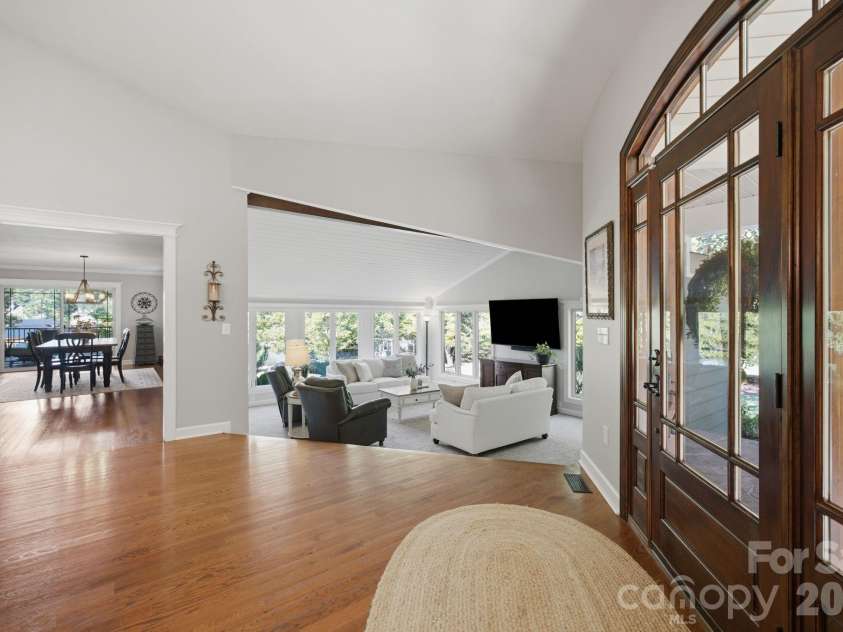 132 Lucent Lane, Mooresville, NC 28117.  MLS# CAR4424508, YatesRealty ID 50874. 
