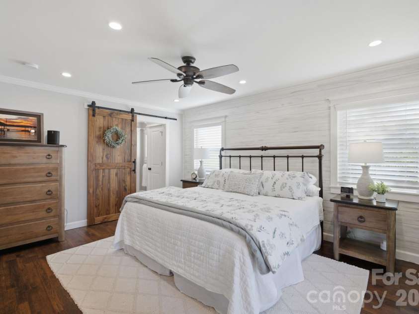 132 Lucent Lane, Mooresville, NC 28117.  MLS# CAR4424508, YatesRealty ID 50874. 