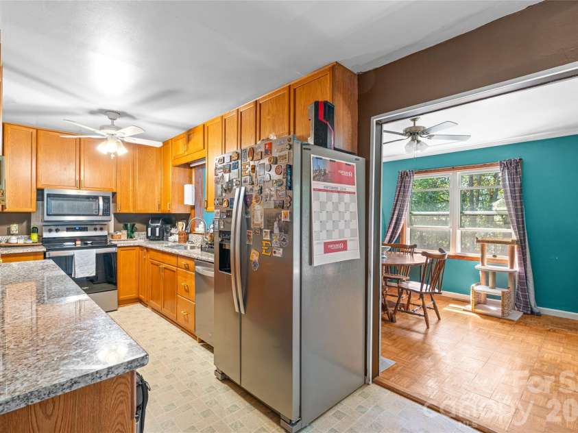 1025 Old US 70 Highway, Black Mountain, NC 28711.  MLS# CAR4414850, YatesRealty ID 50877. 