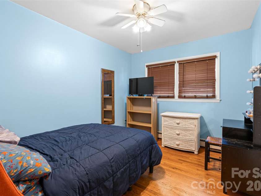 1025 Old US 70 Highway, Black Mountain, NC 28711.  MLS# CAR4414850, YatesRealty ID 50877. 