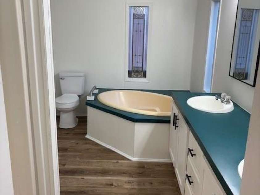 180 Fisher Drive, Marion, NC 28752.  MLS# CAR4234248, YatesRealty ID 5088. 