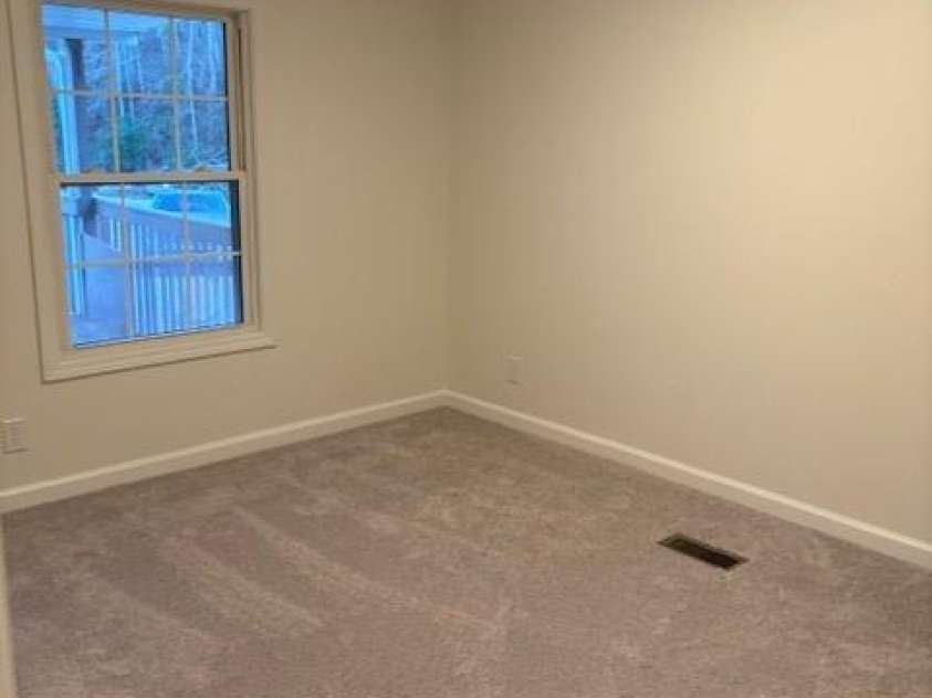 180 Fisher Drive, Marion, NC 28752.  MLS# CAR4234248, YatesRealty ID 5088. 