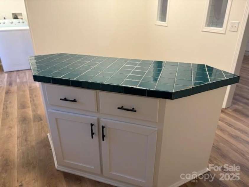 180 Fisher Drive, Marion, NC 28752.  MLS# CAR4234248, YatesRealty ID 5088. 