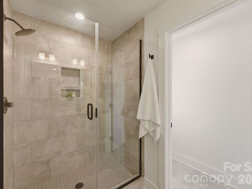 4043 Bass River Parkway, Charlotte, NC 28217.  MLS# CAR4394672, YatesRealty ID 5088. 