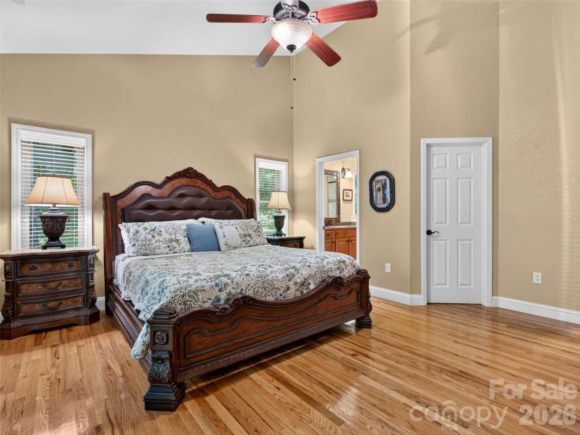 427 Locust Drive, Maggie Valley, NC 28751.  MLS# CAR4424585, YatesRealty ID 50881. Primary Bedroom