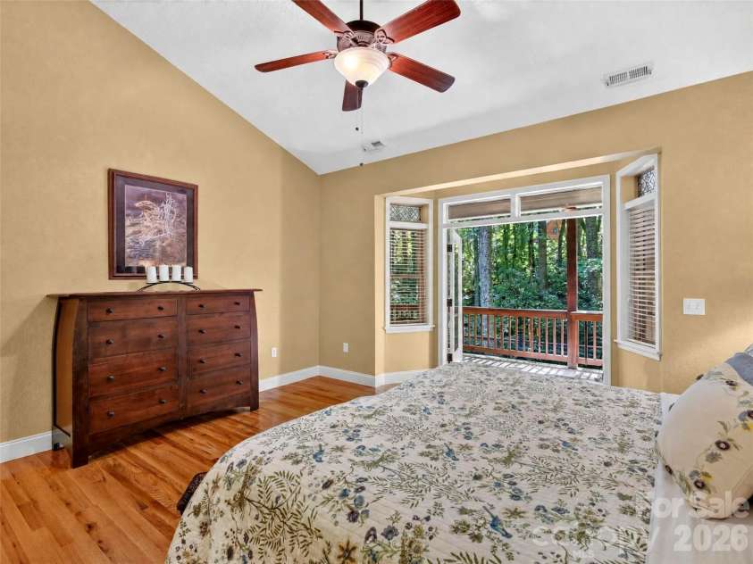 427 Locust Drive, Maggie Valley, NC 28751.  MLS# CAR4424585, YatesRealty ID 50881. Primary Bedroom