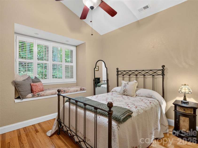 427 Locust Drive, Maggie Valley, NC 28751.  MLS# CAR4424585, YatesRealty ID 50881. Second Bedroom