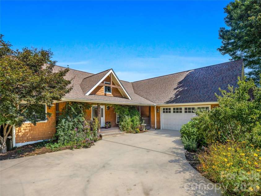 56 Devonshire Drive, Mills River, NC 28759.  MLS# CAR4424568, YatesRealty ID 50882. 
