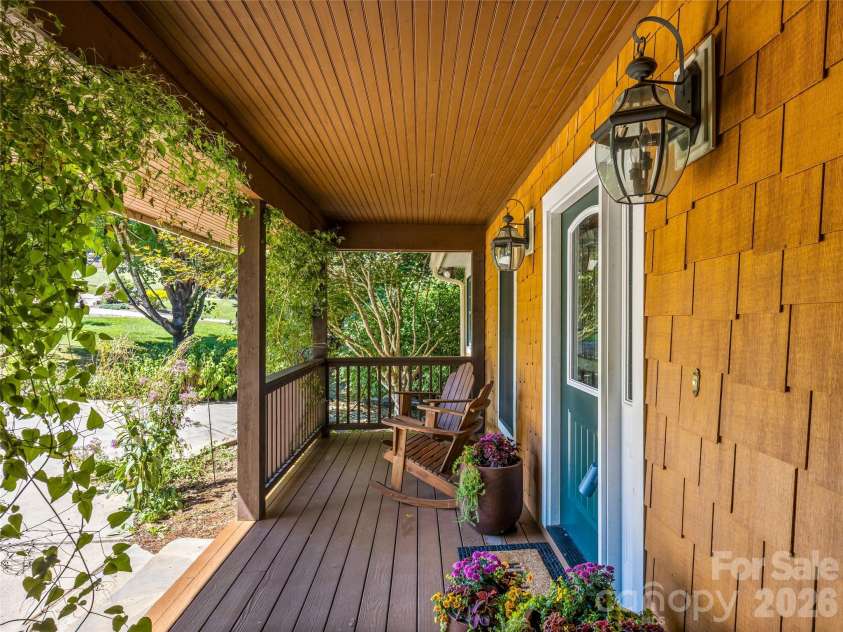 56 Devonshire Drive, Mills River, NC 28759.  MLS# CAR4424568, YatesRealty ID 50882. 
