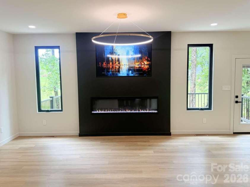 291 Falls Avenue, Granite Falls, NC 28630.  MLS# CAR4424767, YatesRealty ID 50884. 