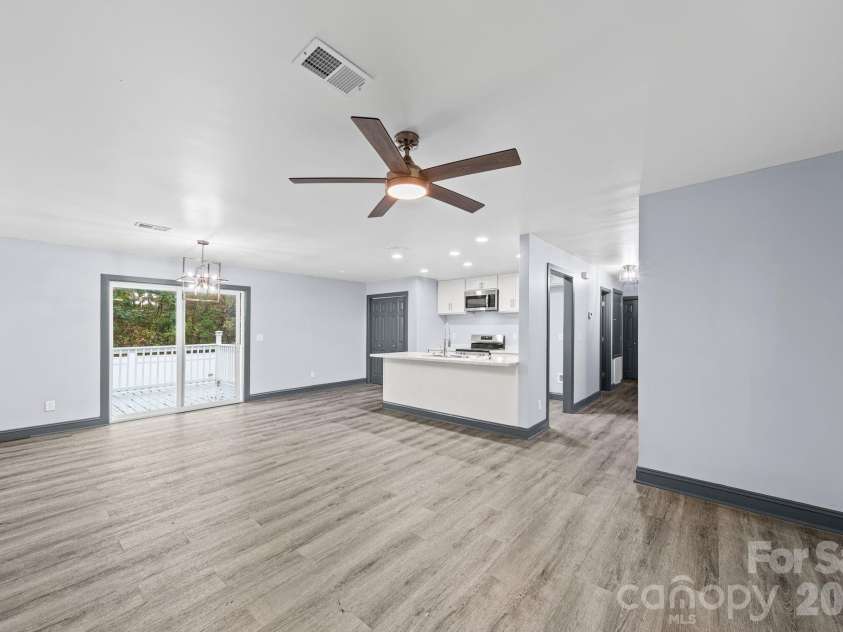 109 Haddock Road, Orangeburg, SC 29115.  MLS# CAR4409042, YatesRealty ID 50887. 