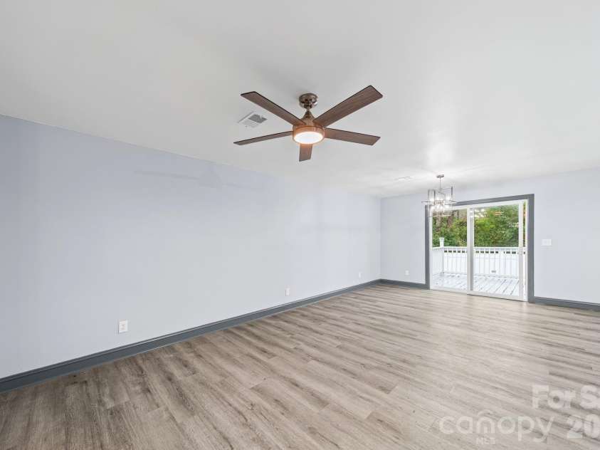 109 Haddock Road, Orangeburg, SC 29115.  MLS# CAR4409042, YatesRealty ID 50887. 