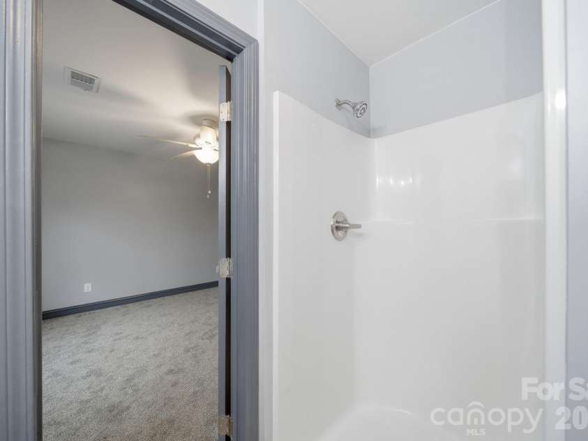 109 Haddock Road, Orangeburg, SC 29115.  MLS# CAR4409042, YatesRealty ID 50887. 