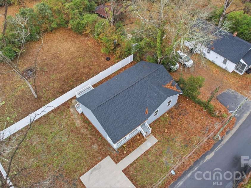 109 Haddock Road, Orangeburg, SC 29115.  MLS# CAR4409042, YatesRealty ID 50887. 