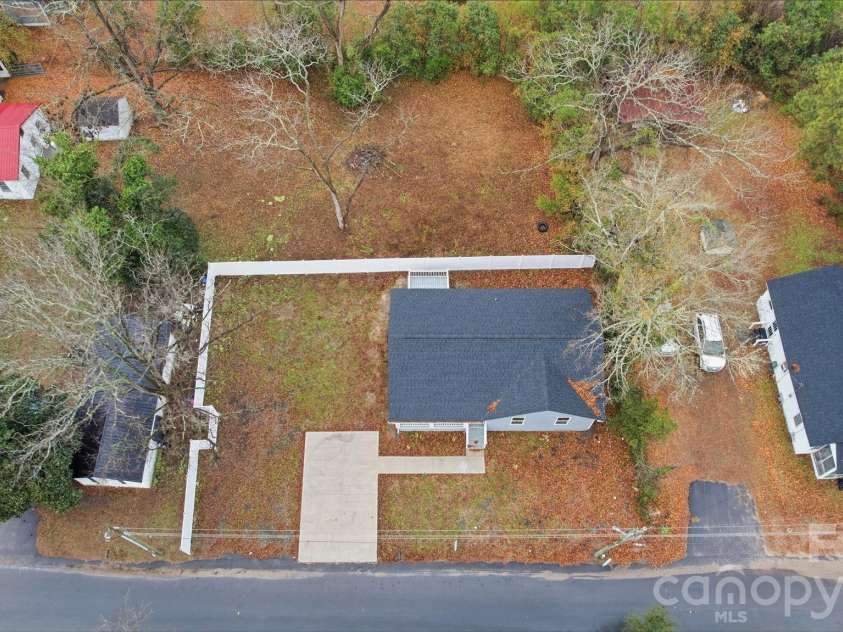 109 Haddock Road, Orangeburg, SC 29115.  MLS# CAR4409042, YatesRealty ID 50887. 
