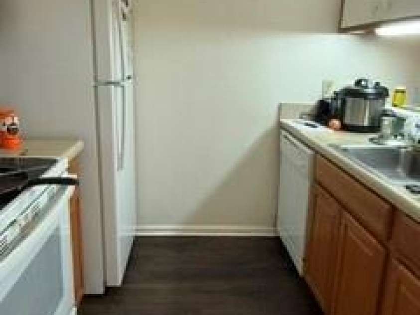 9547 University Terrace Drive, Charlotte, NC 28262.  MLS# CAR4424671, YatesRealty ID 50889. 