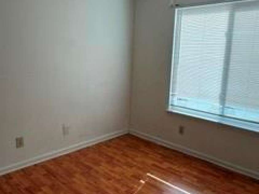 9547 University Terrace Drive, Charlotte, NC 28262.  MLS# CAR4424671, YatesRealty ID 50889. 