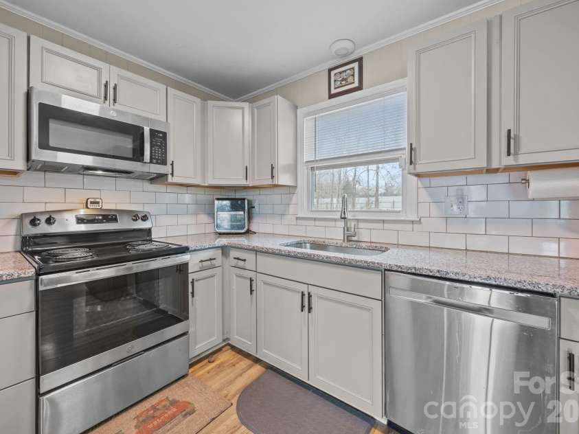 1750 Sells Road, Salisbury, NC 28144.  MLS# CAR4349671, YatesRealty ID 5089. 