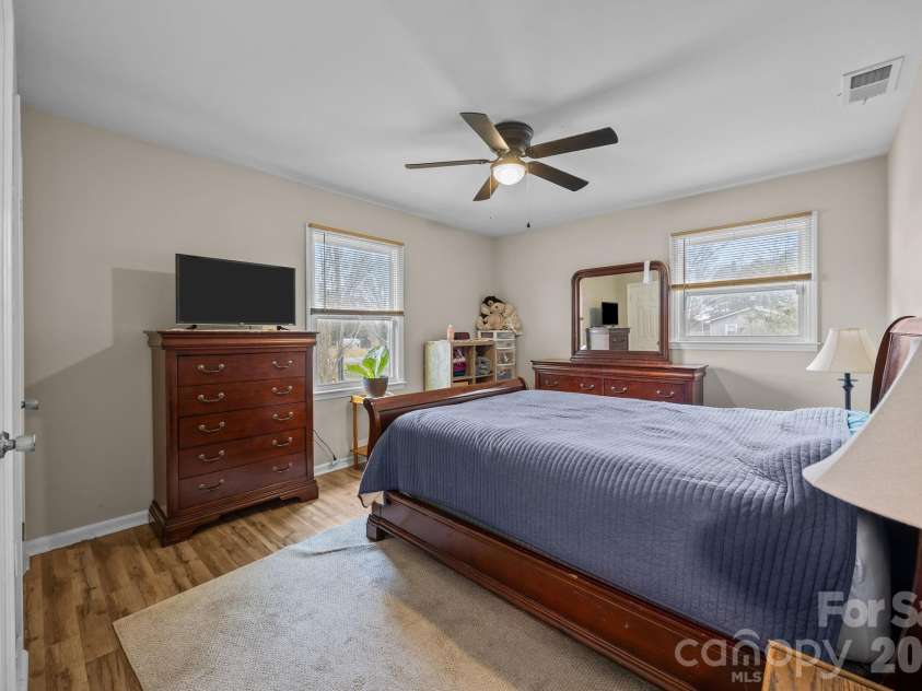 1750 Sells Road, Salisbury, NC 28144.  MLS# CAR4349671, YatesRealty ID 5089. 