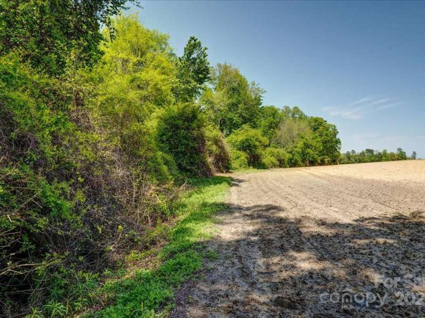 3006 Wrench Road, Dunn, NC 28344.  MLS# CAR4291729, YatesRealty ID 5089. 