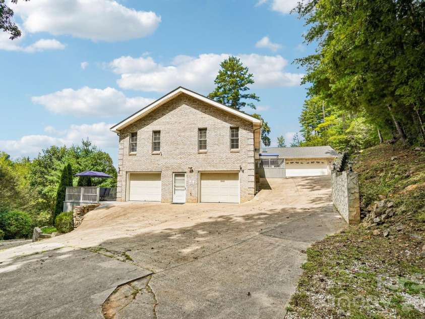 54 Gap Creek Road, Fletcher, NC 28732.  MLS# CAR4423914, YatesRealty ID 50895. 