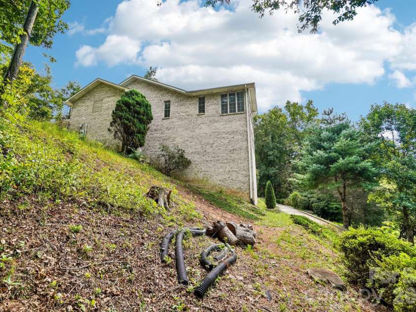 54 Gap Creek Road, Fletcher, NC 28732.  MLS# CAR4423914, YatesRealty ID 50895. 