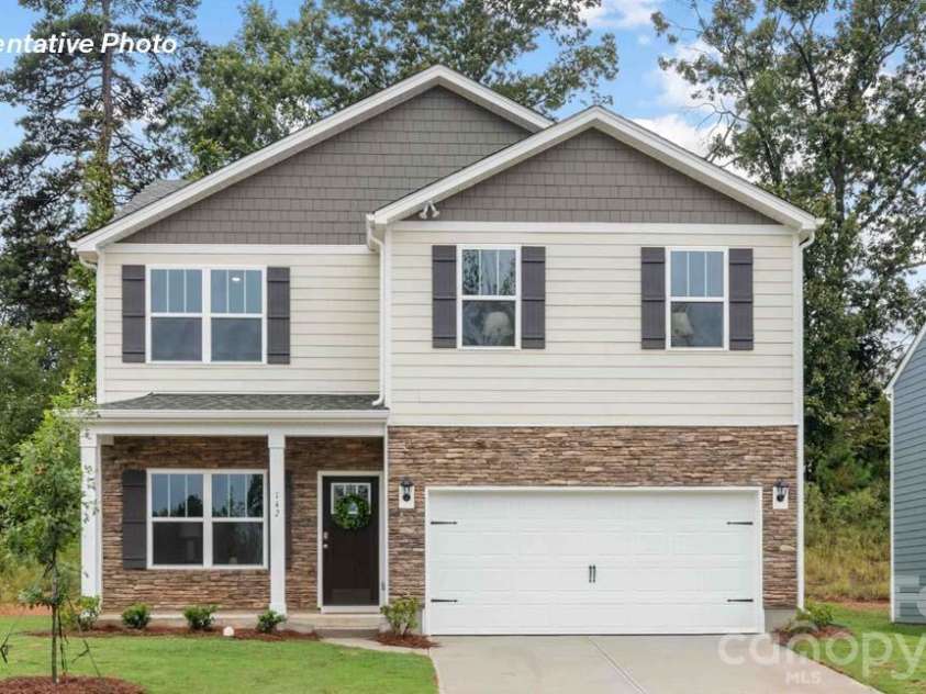 5120 Parker Forest Road, Charlotte, NC 28215.  MLS# CAR4424821, YatesRealty ID 50899. 