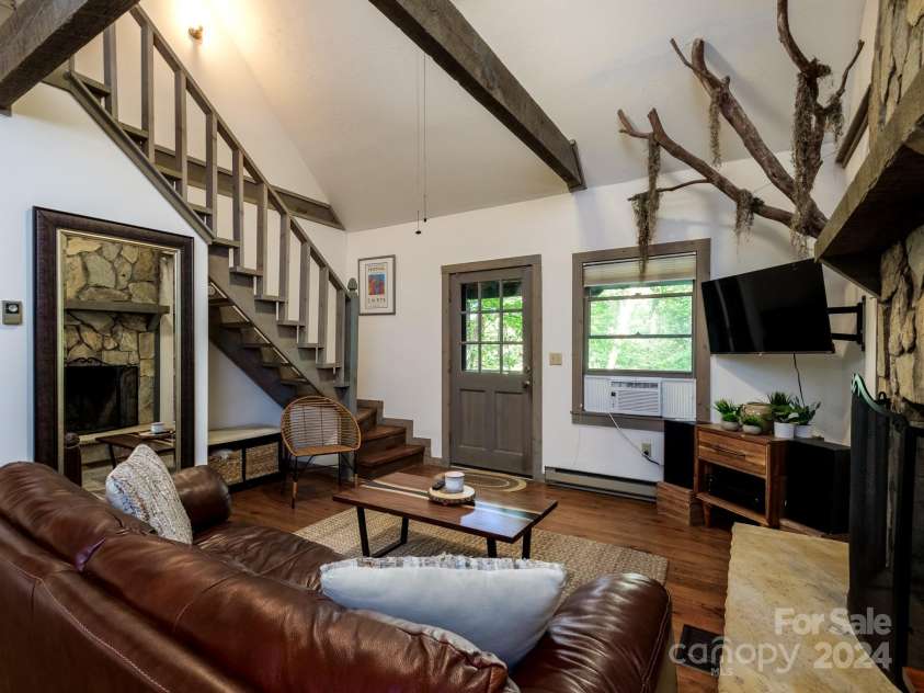 11462 Greenville Highway, Cedar Mountain, NC 28718.  MLS# CAR4204650, YatesRealty ID 509. 