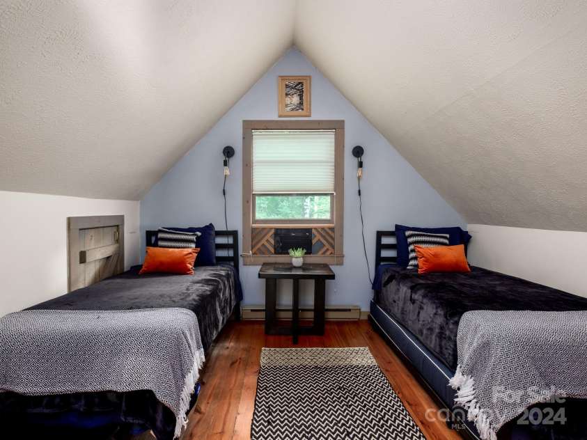 11462 Greenville Highway, Cedar Mountain, NC 28718.  MLS# CAR4204650, YatesRealty ID 509. 