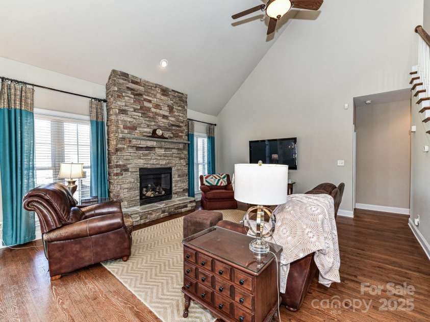 816 Springs Road, Dallas, NC 28034.  MLS# CAR4232847, YatesRealty ID 5090. 