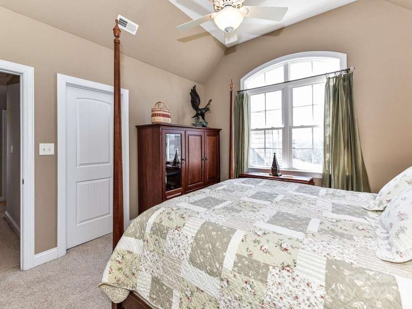 816 Springs Road, Dallas, NC 28034.  MLS# CAR4232847, YatesRealty ID 5090. 