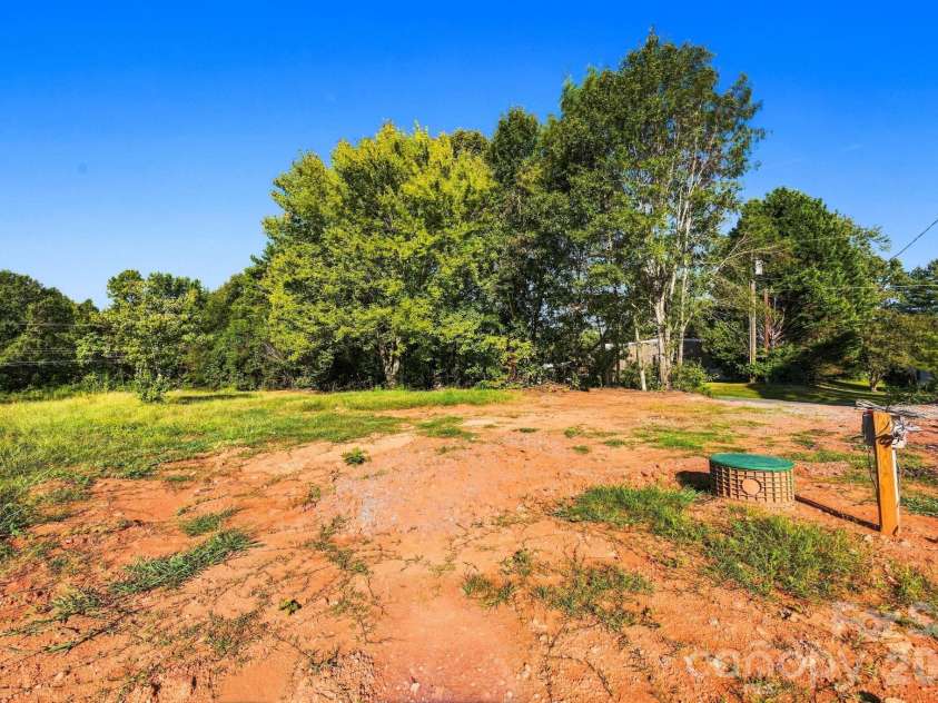 110 Oakhill Street, Iron Station, NC 28080.  MLS# CAR4419178, YatesRealty ID 50900. 