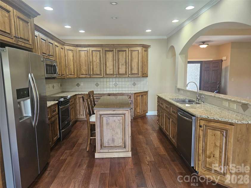 323 Wendover Drive, Locust, NC 28097.  MLS# CAR4424542, YatesRealty ID 50902. 