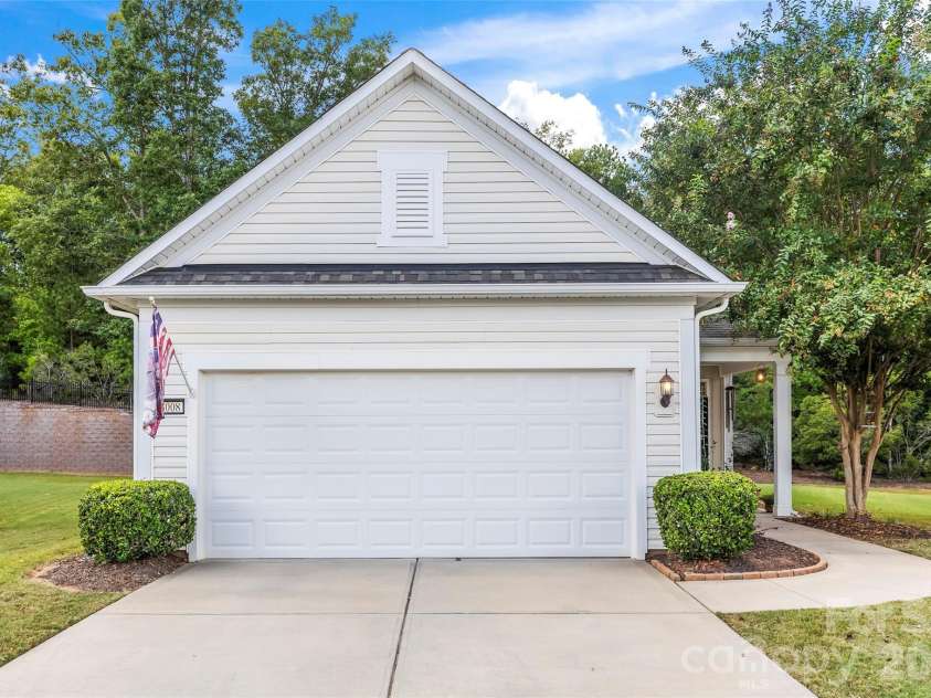 3008 Autumn Hill Lane, Indian Land, SC 29707.  MLS# CAR4424412, YatesRealty ID 50903. 