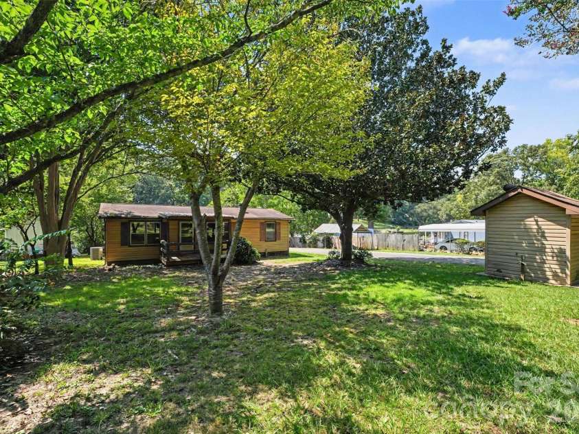 4653 Dick Wilson Road, Denver, NC 28037.  MLS# CAR4424822, YatesRealty ID 50907. 