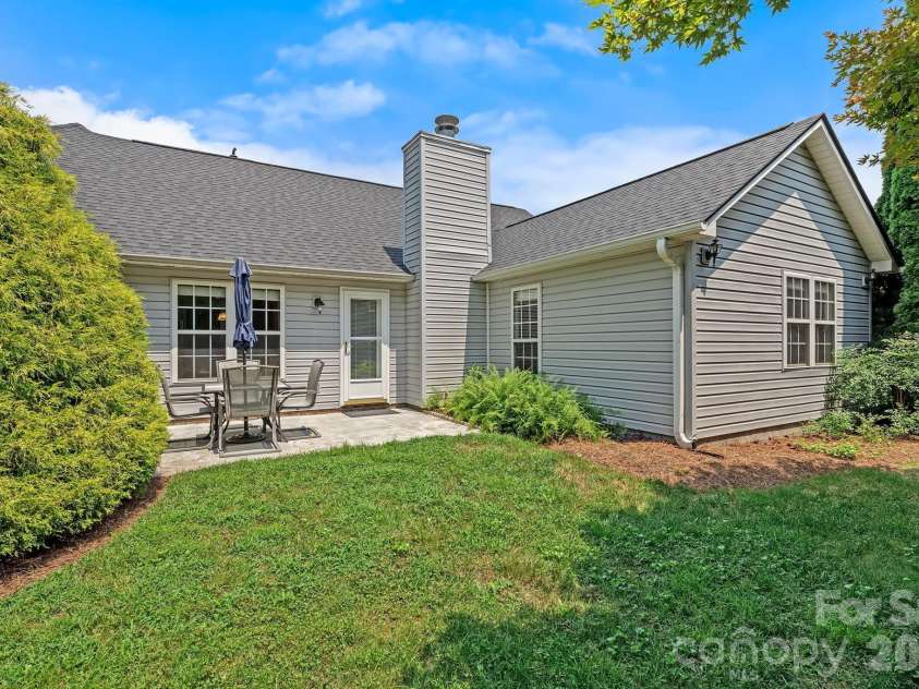 200 Planters Creek Road, Fletcher, NC 28732.  MLS# CAR4407264, YatesRealty ID 50908. 