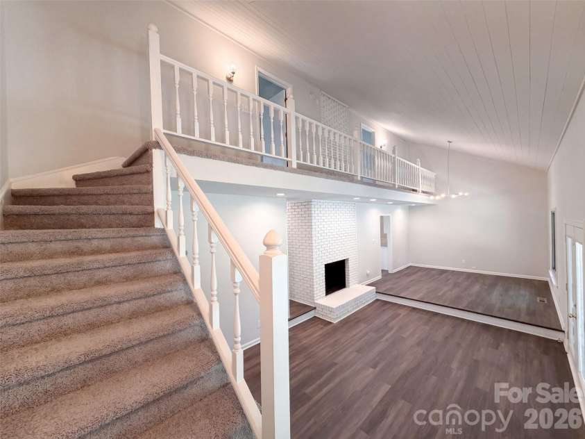 121 Goodman Circle, Concord, NC 28025.  MLS# CAR4424865, YatesRealty ID 50909. 
