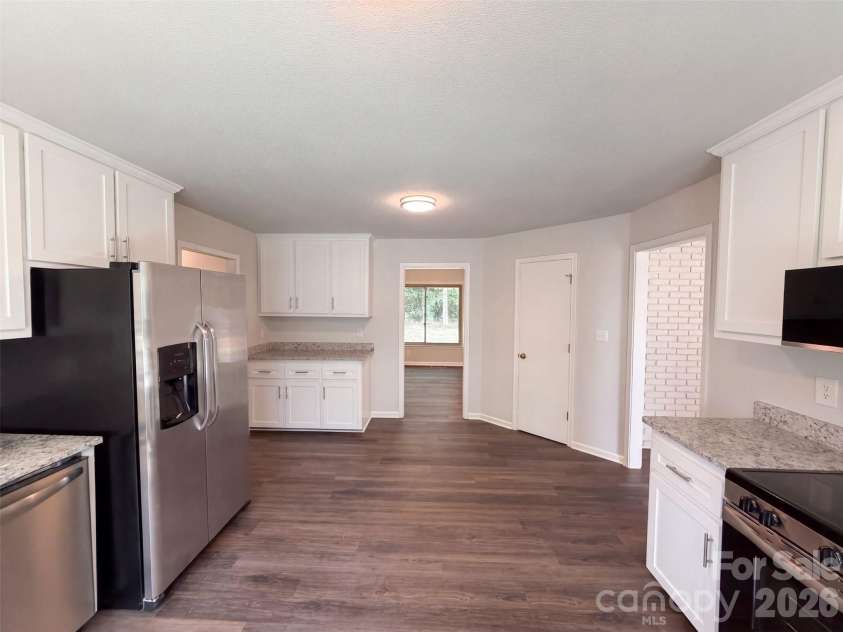 121 Goodman Circle, Concord, NC 28025.  MLS# CAR4424865, YatesRealty ID 50909. 