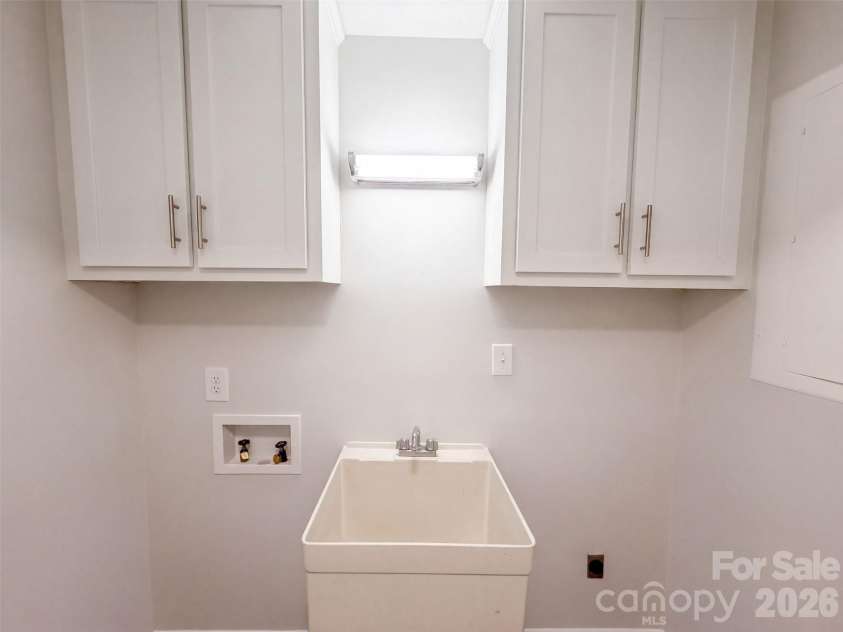 121 Goodman Circle, Concord, NC 28025.  MLS# CAR4424865, YatesRealty ID 50909. 